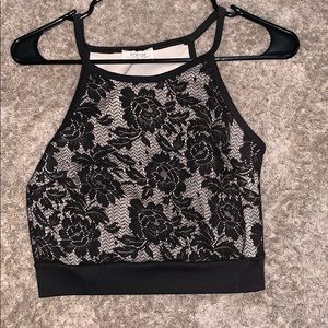 Crop top